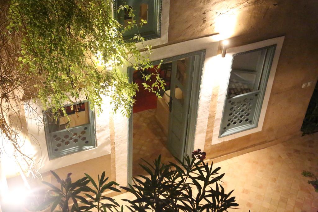 לינה וארוחת בוקר טרודאנט Palais Oumensour מראה חיצוני תמונה